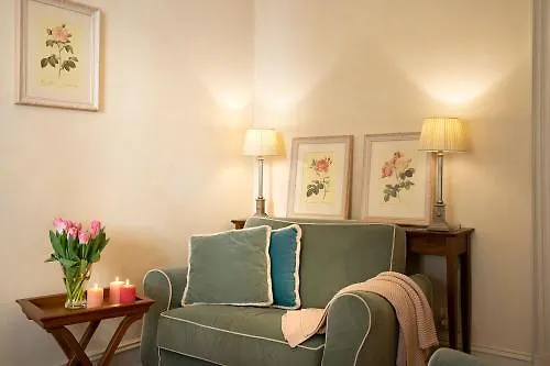 Serristori Palace Residence Florence 2*,