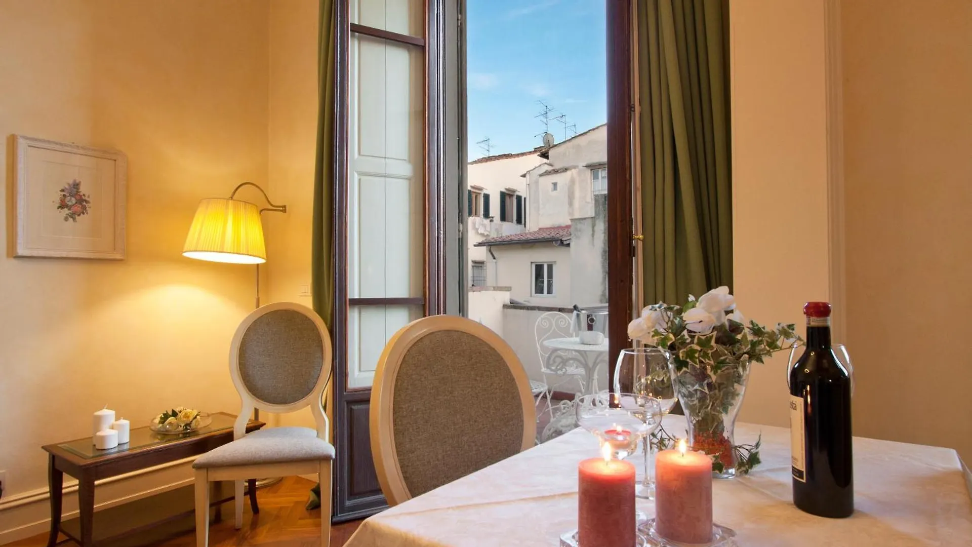 Apart-hotel Serristori Palace Residence Florença