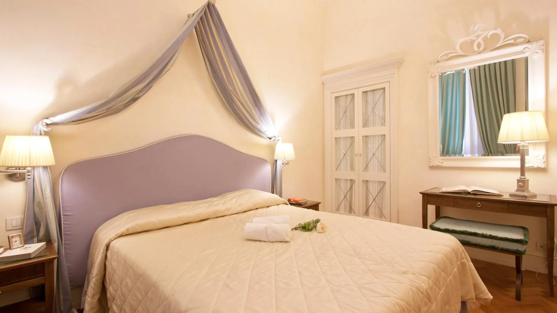 Serristori Palace Residence Florença