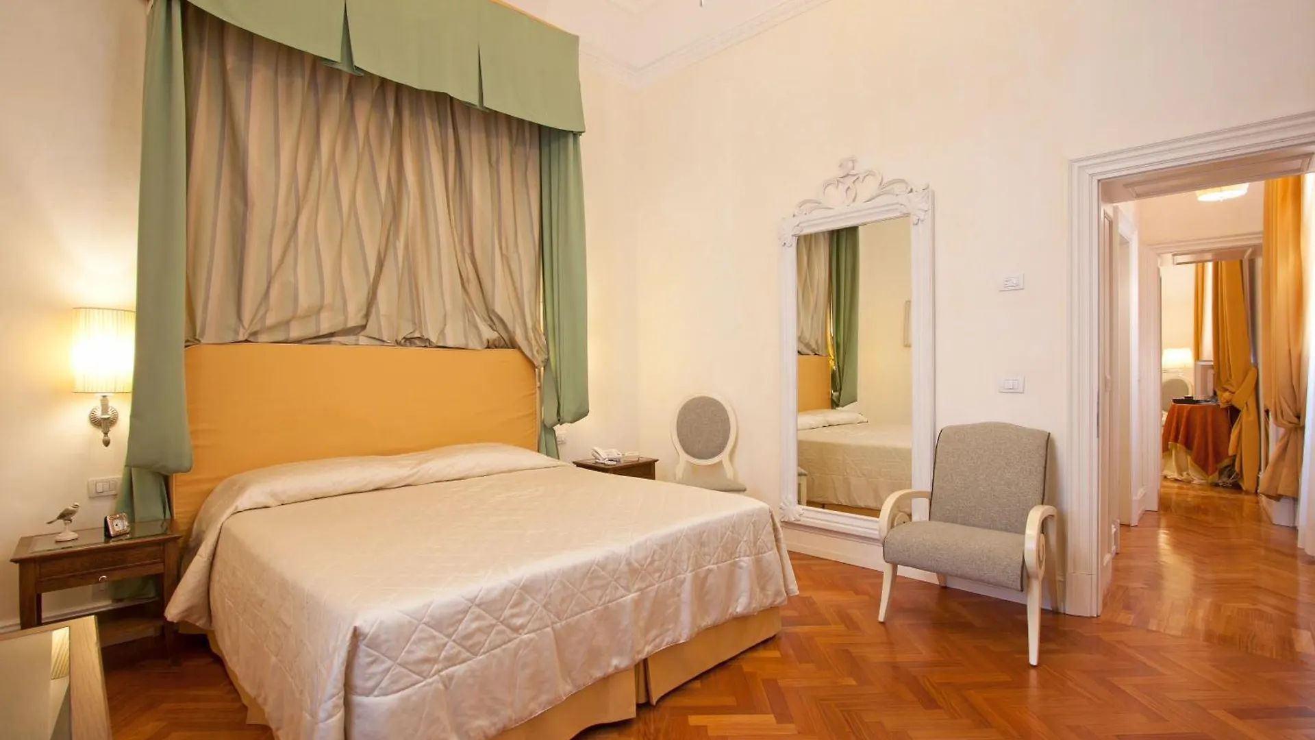 Apart-hotel Serristori Palace Residence Florença