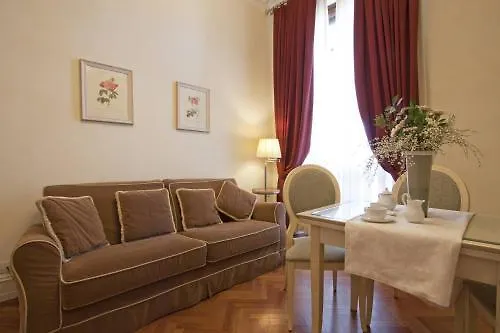 Serristori Palace Residence Florença