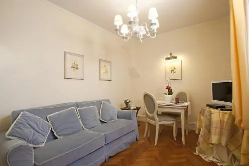 فلورنس Serristori Palace Residence شقة فندقية